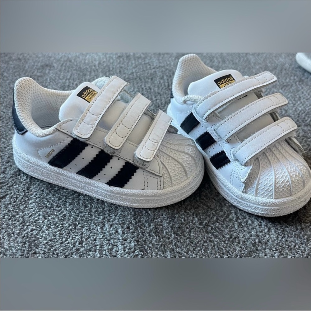 Adidas old school superstars
